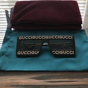 Gucci Black Mask-Frame Acetate Sunglasses